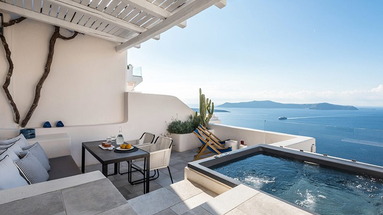Porto Fira Suites