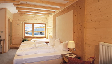 Post Alpina Family Chalet