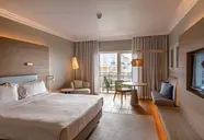 Praia Del Rey Marriott