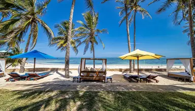 PrideInn Flamingo Beach Resort & Spa