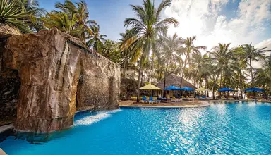 PrideInn Flamingo Beach Resort & Spa