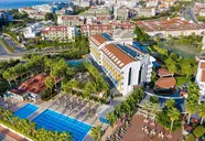 PrimaSol Hane Family Resort