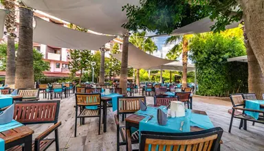 PrimaSol Hane Family Resort
