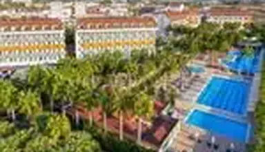 PrimaSol Hane Family Resort