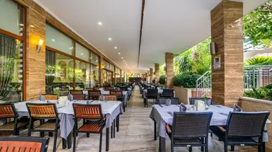 PrimaSol Hane Family Resort