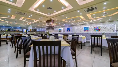 PrimaSol Hane Family Resort