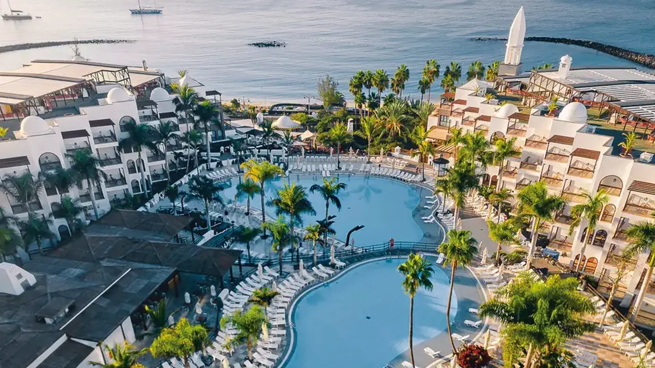 Princesa Yaiza Suite Resort