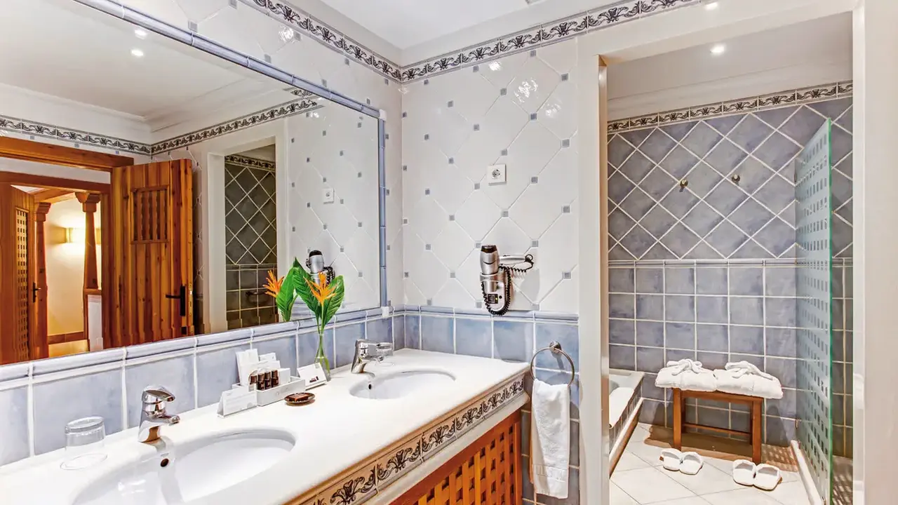 Princesa Yaiza Suite Resort