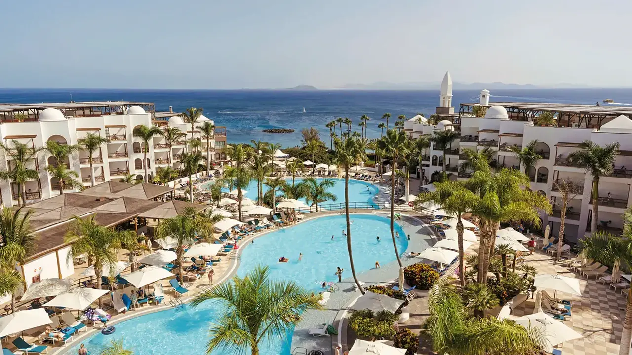 Princesa Yaiza Suite Resort