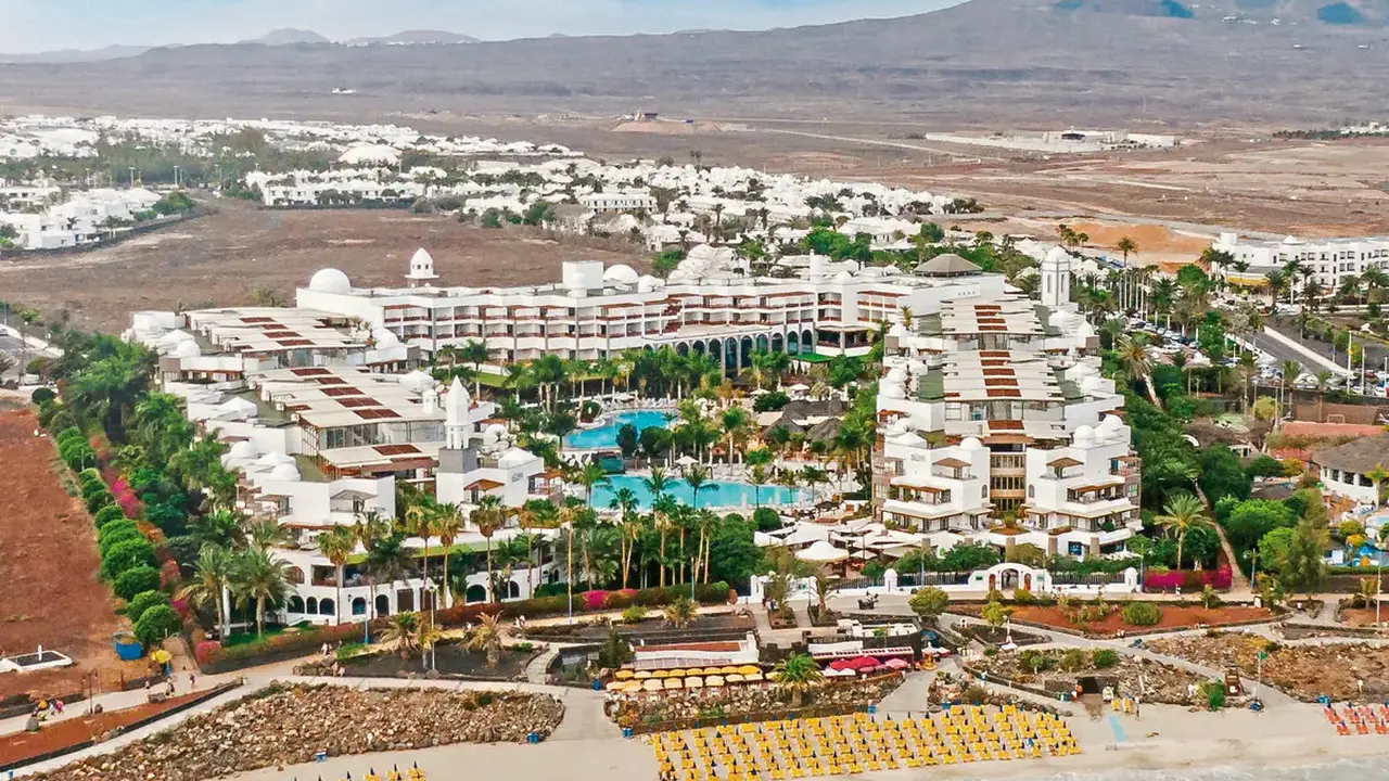 Princesa Yaiza Suite Resort