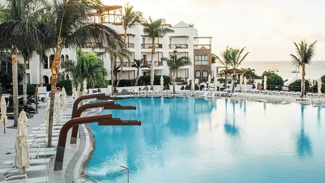 Princesa Yaiza Suite Resort