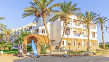 Protels Beach Club & SPA
