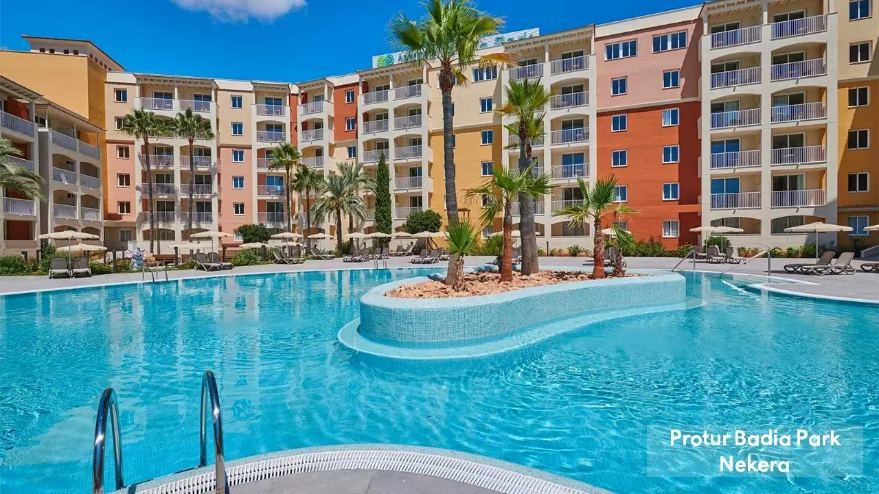 Protur Badia Park Aparthotel