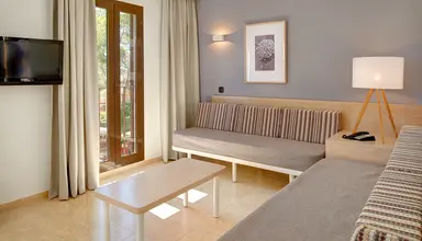 Protur Floriana Resort