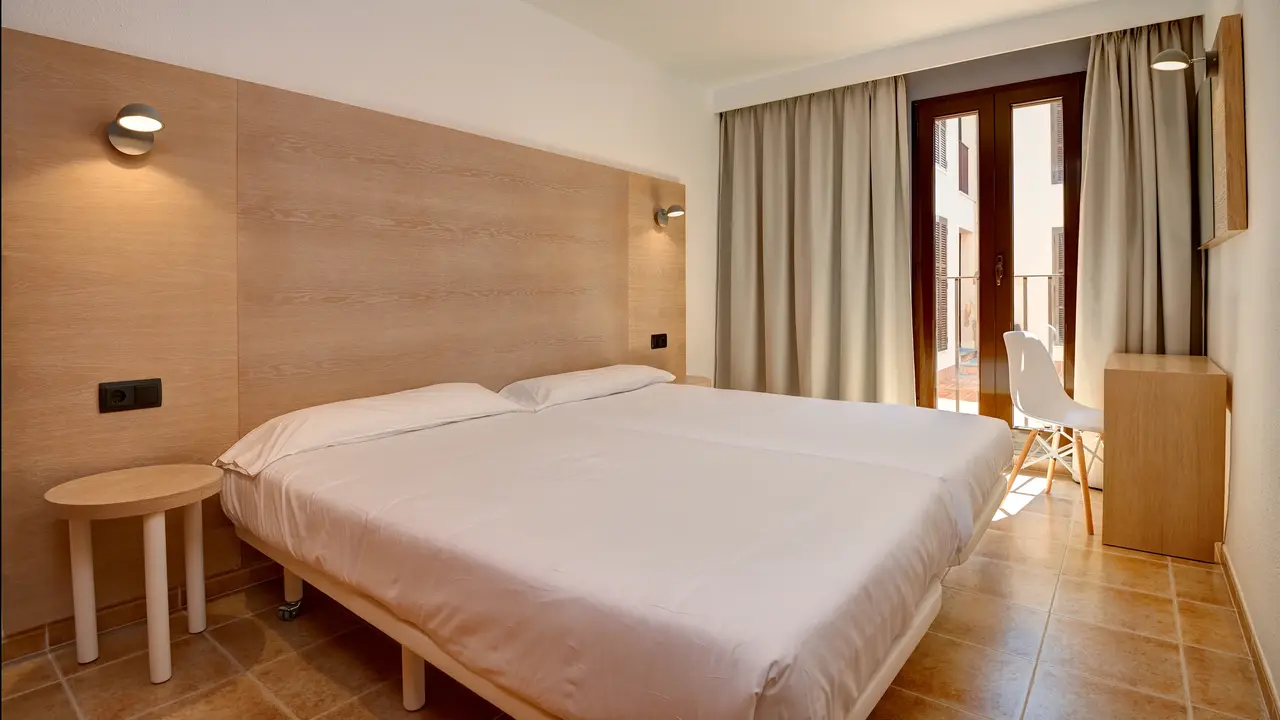 Protur Floriana Resort