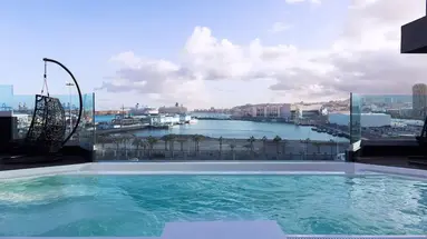 Puerto de la Luz by Pierre & Vacances