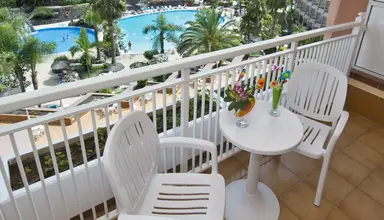 Puerto Palace