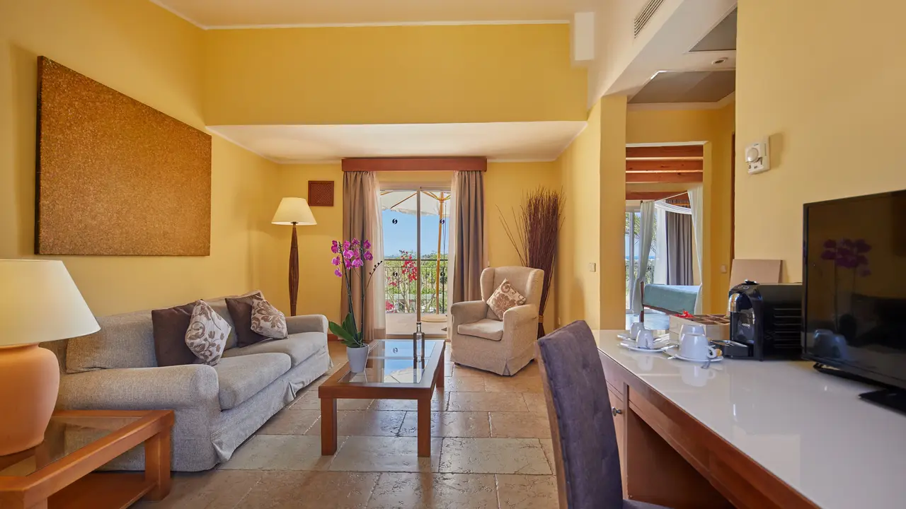 Pula Suites Boutique Resort