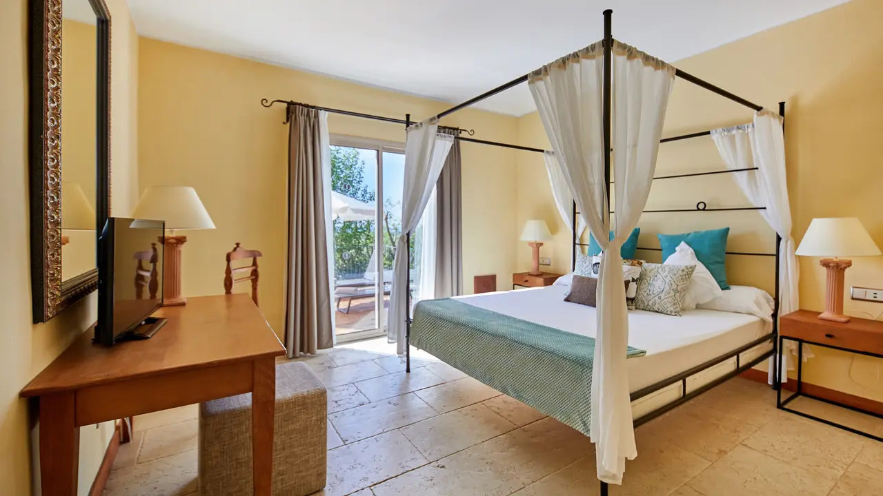 Pula Suites Boutique Resort