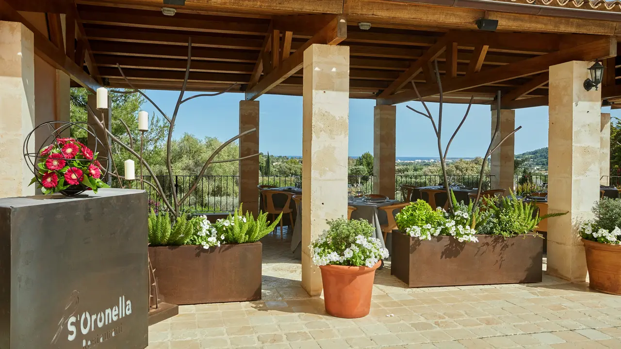 Pula Suites Boutique Resort