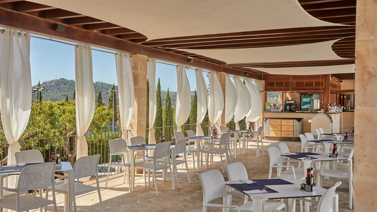 Pula Suites Boutique Resort