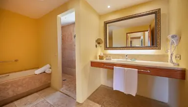 Pula Suites Boutique Resort
