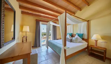 Pula Suites Boutique Resort