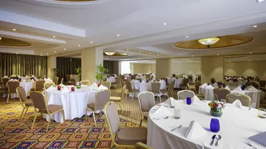 Pullman Al Marjan Island Resort
