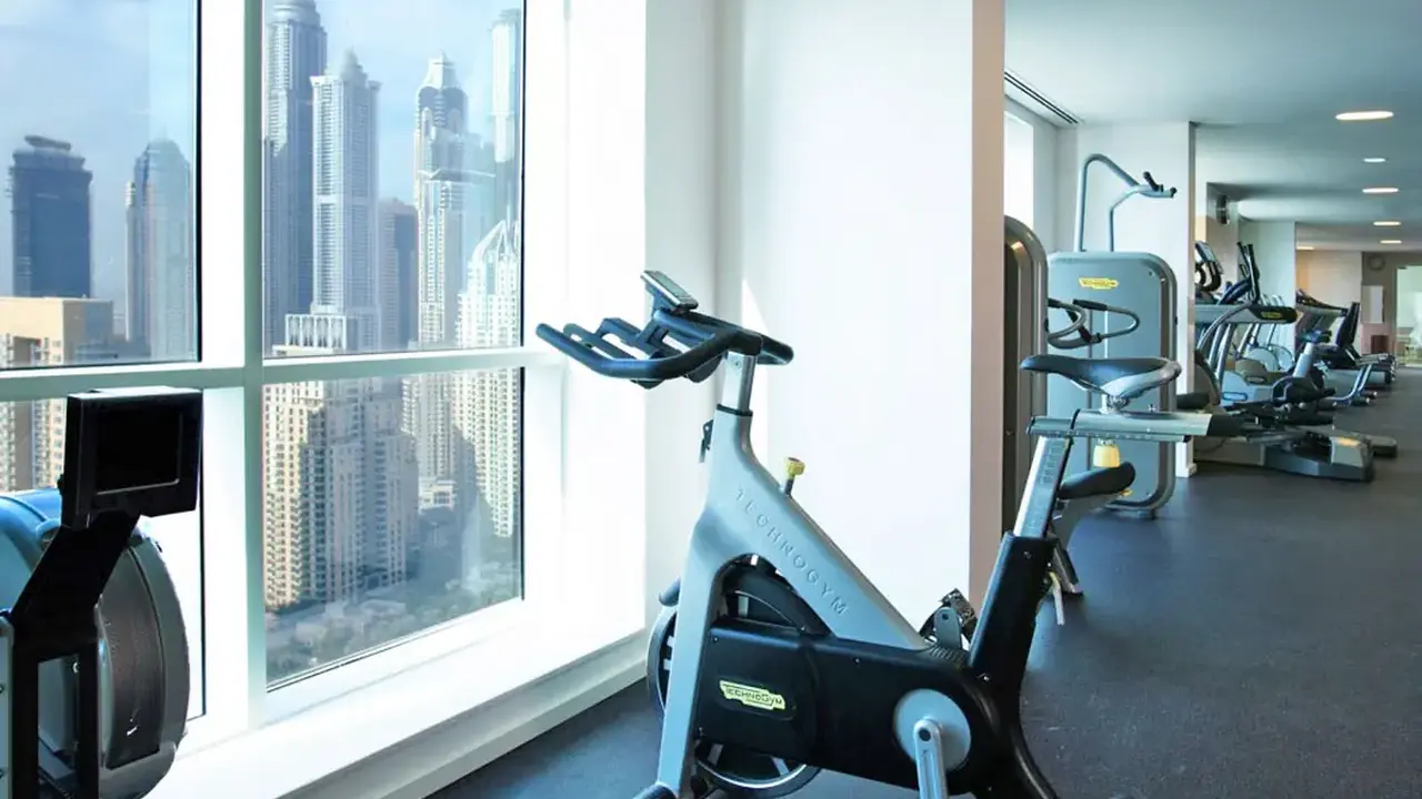 Pullman Jumeirah Lakes Towers
