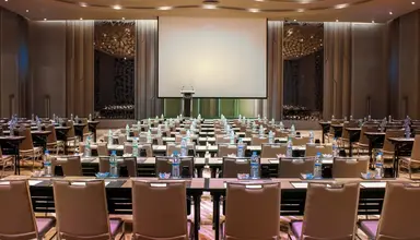 Pullman Phuket Arcadia Naithon Beach