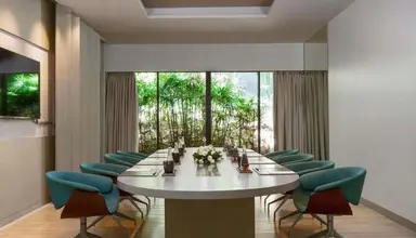 Pullman Phuket Arcadia Naithon Beach