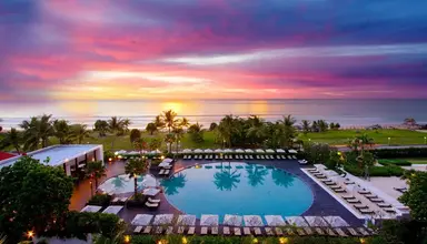 Pullman Phuket Karon Beach Resort 