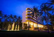 Pullman Phuket Karon Beach Resort 