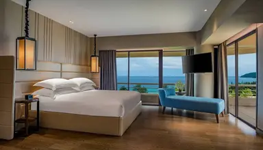 Pullman Phuket Karon Beach Resort