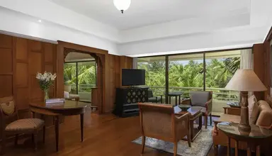 Pullman Phuket Karon Beach Resort
