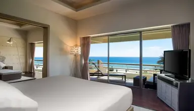 Pullman Phuket Karon Beach Resort