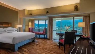 Pullman Phuket Karon Beach Resort