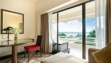 Pullman Phuket Karon Beach Resort