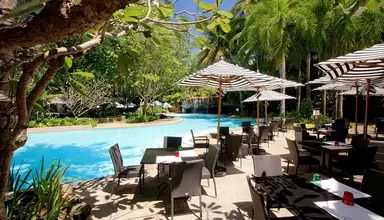 Pullman Phuket Karon Beach Resort