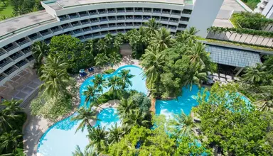 Pullman Phuket Karon Beach Resort 