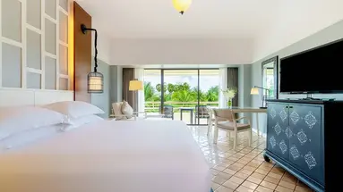 Pullman Phuket Karon Beach Resort 