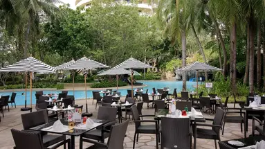 Pullman Phuket Karon Beach Resort 