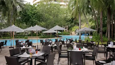 Pullman Phuket Karon Beach Resort