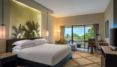 Pullman Phuket Karon Beach Resort