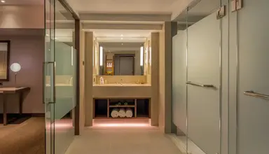 Pullman Phuket Karon Beach Resort