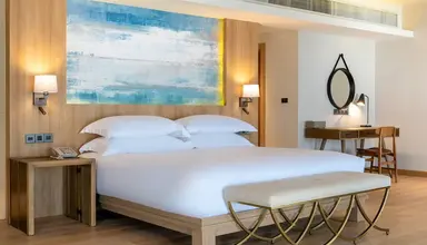 Pullman Phuket Karon Beach Resort