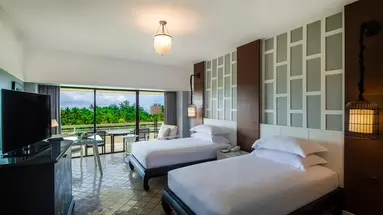 Pullman Phuket Karon Beach Resort 