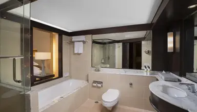 Pullman Phuket Karon Beach Resort