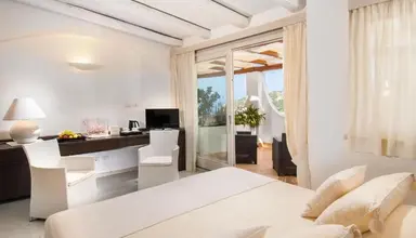 Punta Est