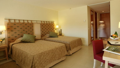 Puravida Resort